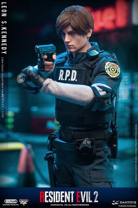 resident evil 2 leon figure.
